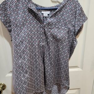 Patterned Black and White Women's Top